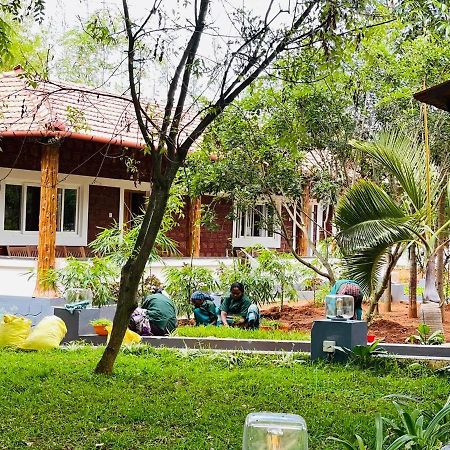 Aara Jungle Resort Coimbatore Buitenkant foto