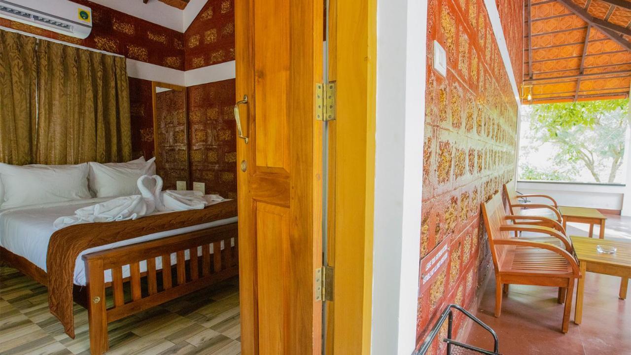 Aara Jungle Resort Coimbatore Buitenkant foto