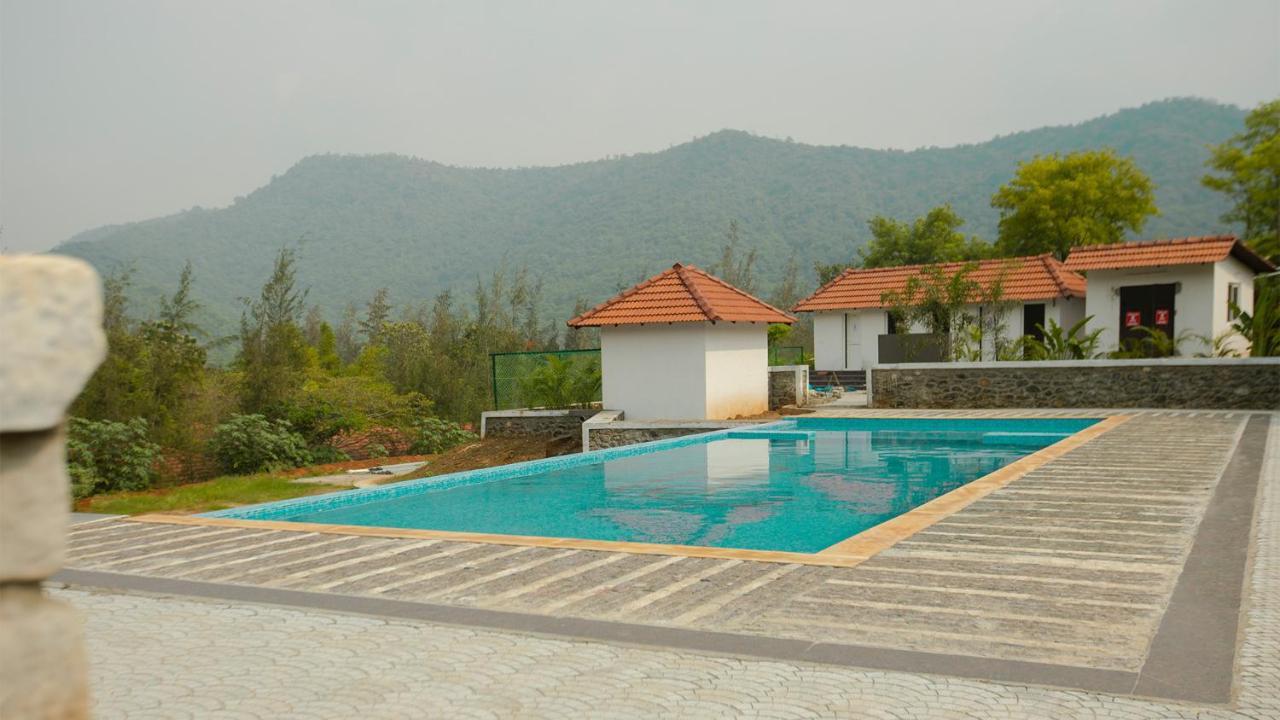 Aara Jungle Resort Coimbatore Buitenkant foto