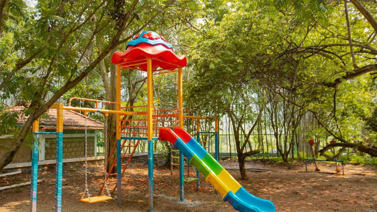 Aara Jungle Resort Coimbatore Buitenkant foto