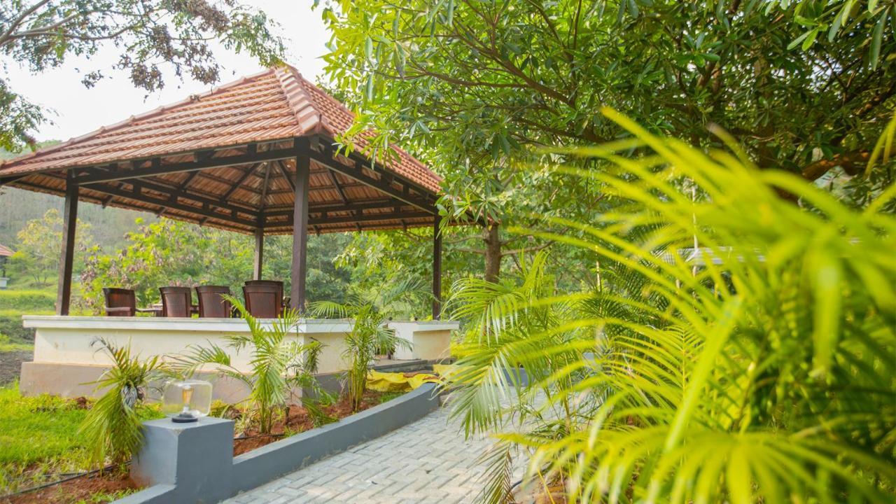 Aara Jungle Resort Coimbatore Buitenkant foto