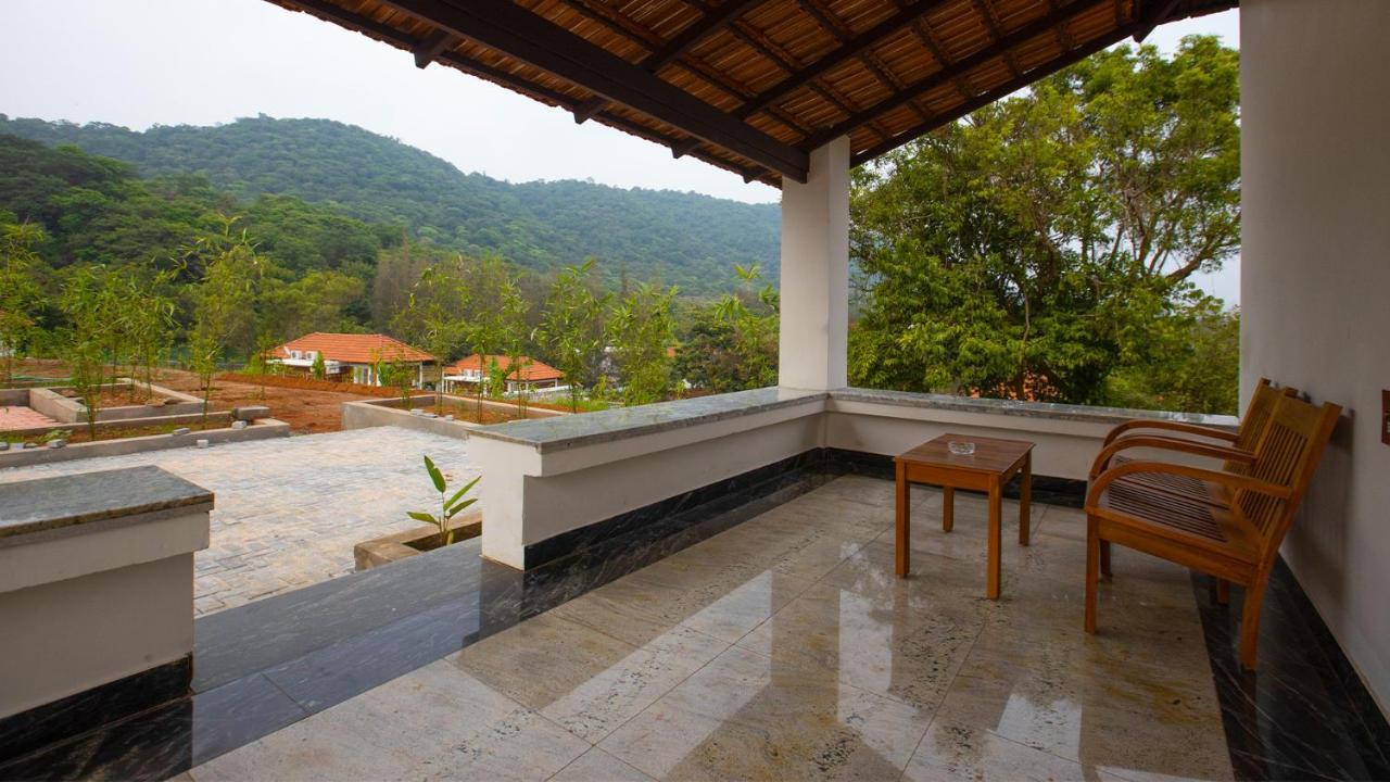Aara Jungle Resort Coimbatore Buitenkant foto