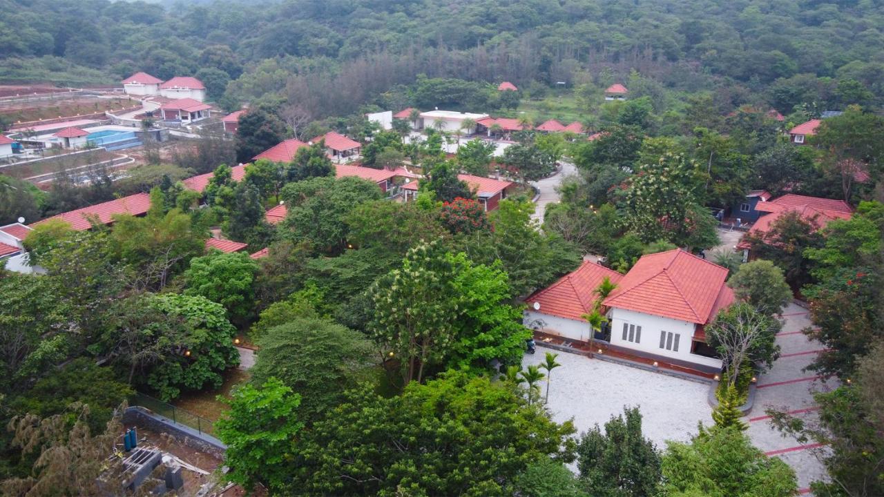 Aara Jungle Resort Coimbatore Buitenkant foto